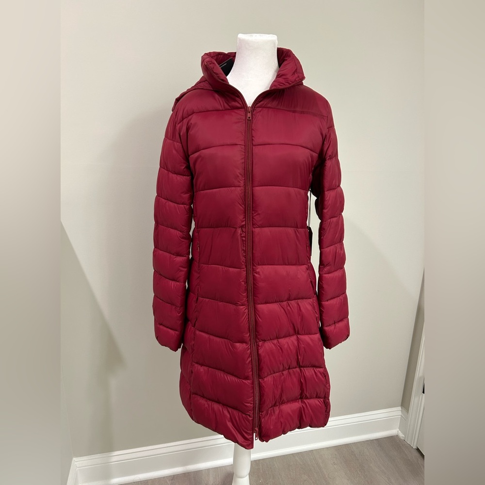 Forever 21 Women’s Long Puffer Jacket- Wine- Medium- NWT